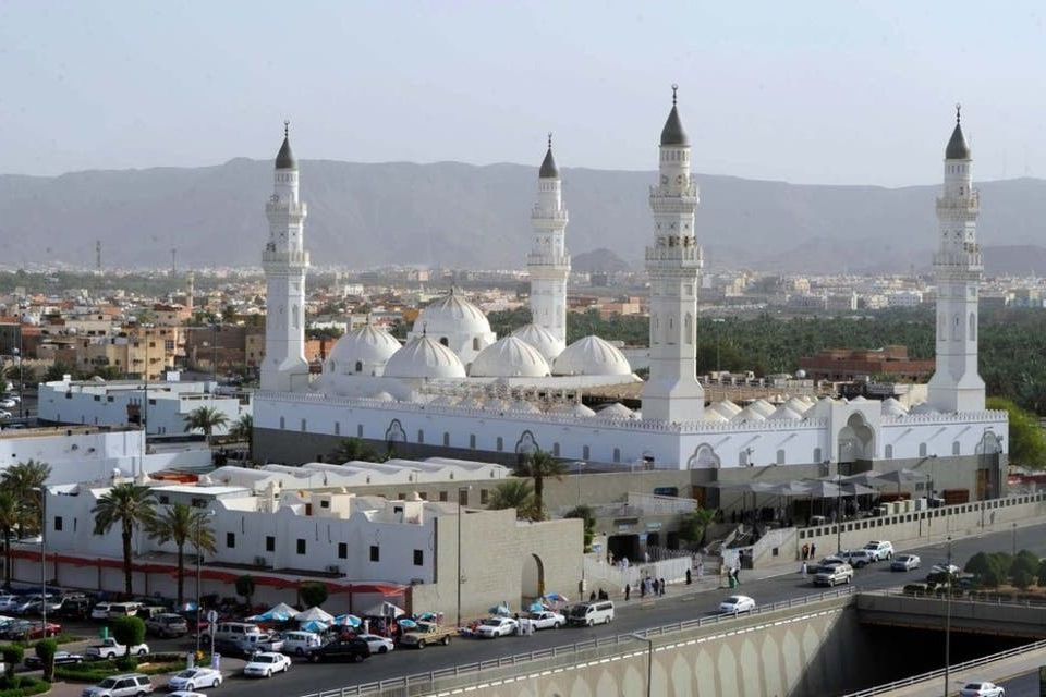 مسجد القبلتين
