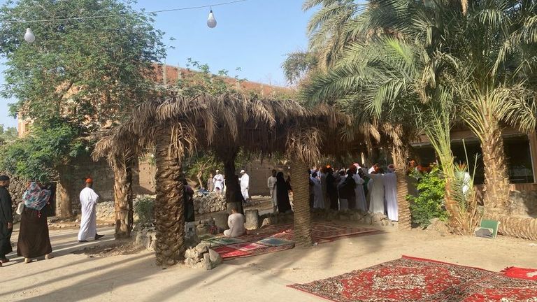 بستان المستظل